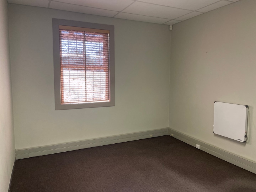 To Let commercial Property for Rent in Dormehls Drift Western Cape
